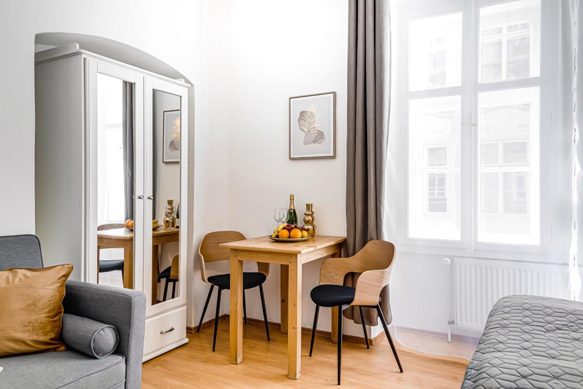 Lejlighedshotel King's Road Prag